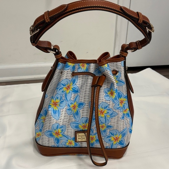 Dooney & Bourke Handbags - DOONEY & BOURKE PLUMERIA DRAWSTRING SHOULDER BUCKET BAG BLUE FLOWER!